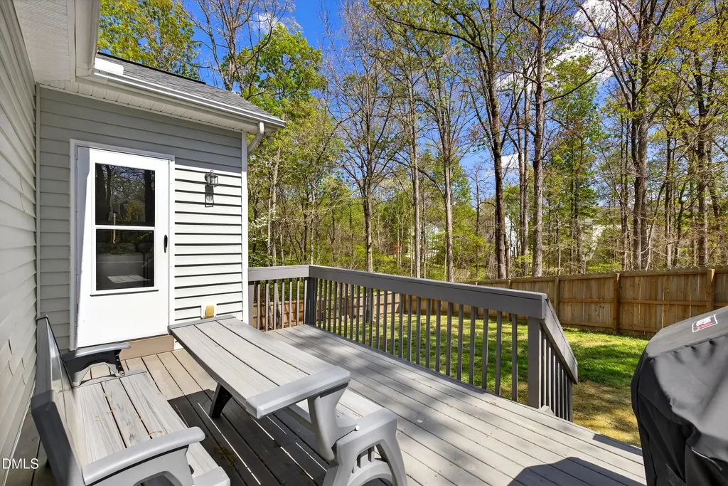 104 Braxton Village Way Holly Springs NC 27540