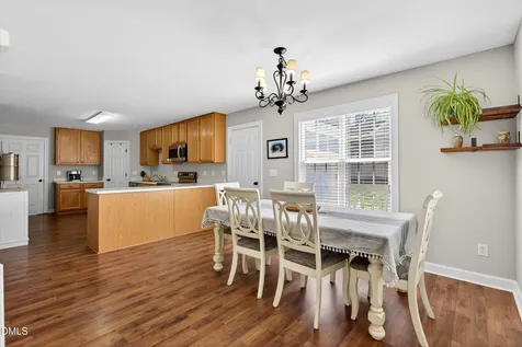 104 Braxton Village Way Holly Springs NC 27540