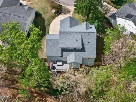 104 Braxton Village Way Holly Springs NC 27540
