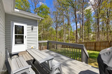 104 Braxton Village Way Holly Springs NC 27540