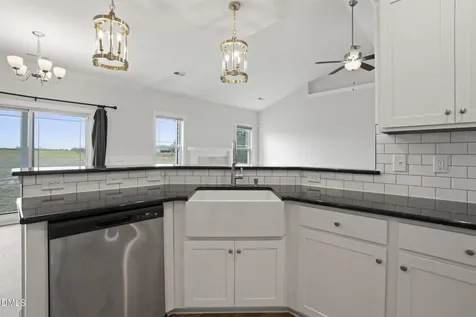 319 Lowery Lane Benson NC 27504
