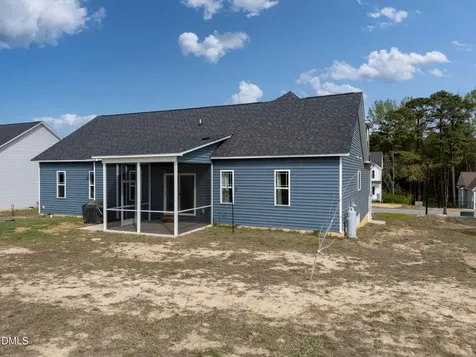 319 Lowery Lane Benson NC 27504