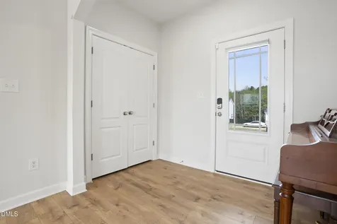 319 Lowery Lane Benson NC 27504