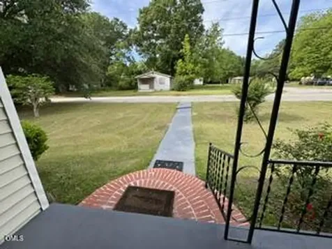 325 Tuskegee Drive Laurinburg NC 28352