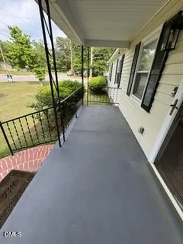 325 Tuskegee Drive Laurinburg NC 28352