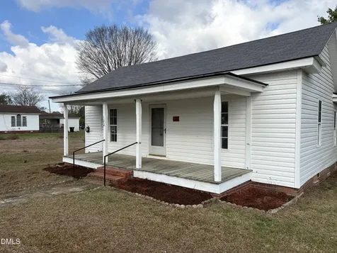 122 E Main Street Eureka NC 27830