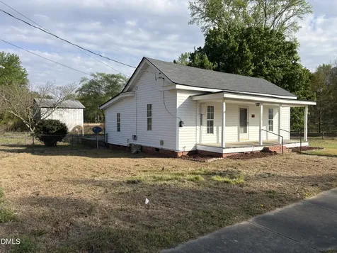 122 E Main Street Eureka NC 27830