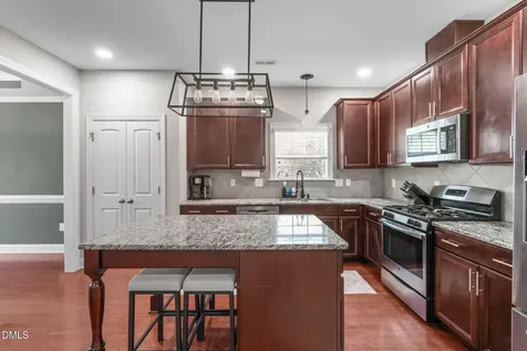 640 Lone Pine Loop Fuquay Varina NC 27526
