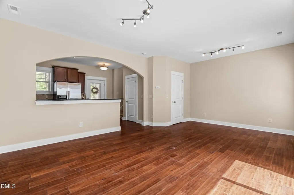3827 Glenhaven Road Raleigh NC 27606