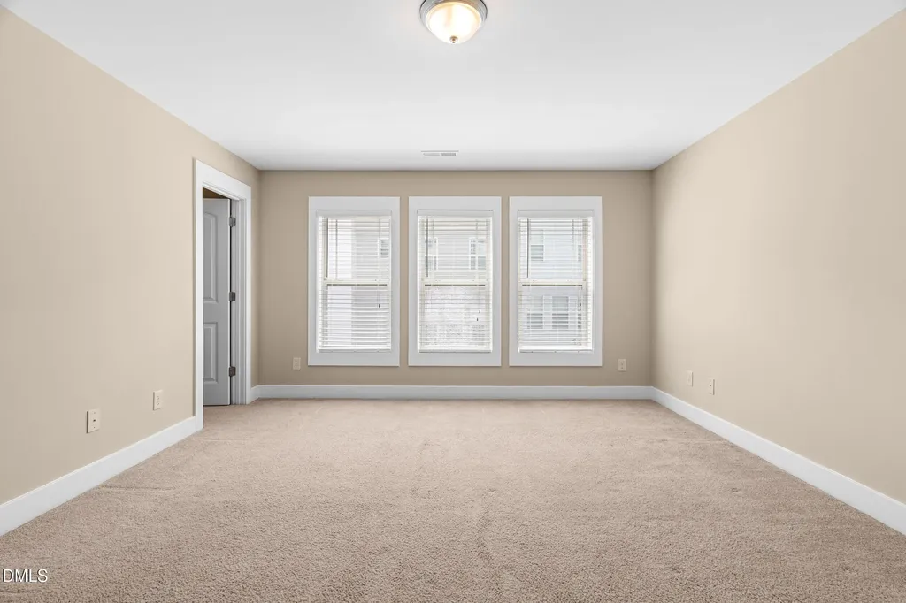 3827 Glenhaven Road Raleigh NC 27606