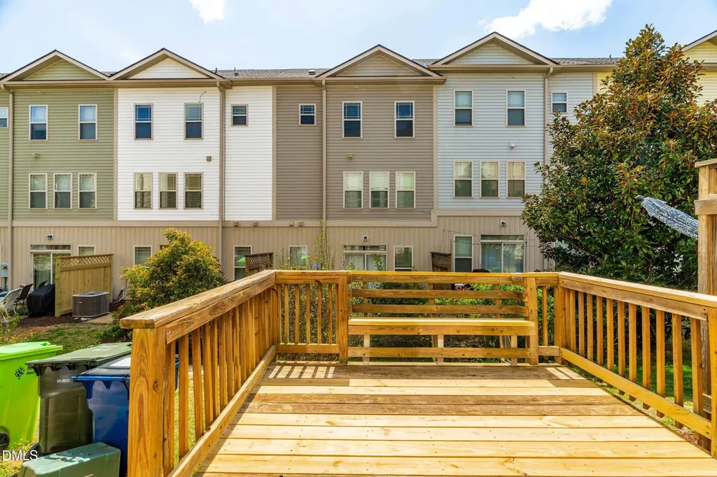3827 Glenhaven Road Raleigh NC 27606