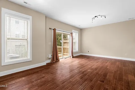 3827 Glenhaven Road Raleigh NC 27606
