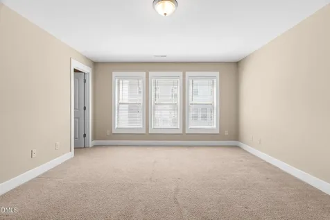 3827 Glenhaven Road Raleigh NC 27606