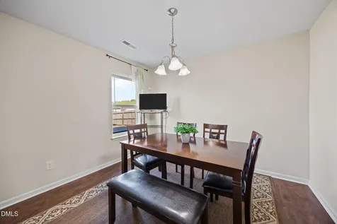 4813 Cutstone Court Raleigh NC 27610