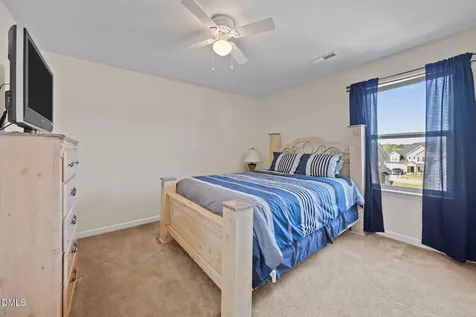 4813 Cutstone Court Raleigh NC 27610
