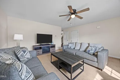 4813 Cutstone Court Raleigh NC 27610