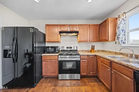 4813 Cutstone Court Raleigh NC 27610