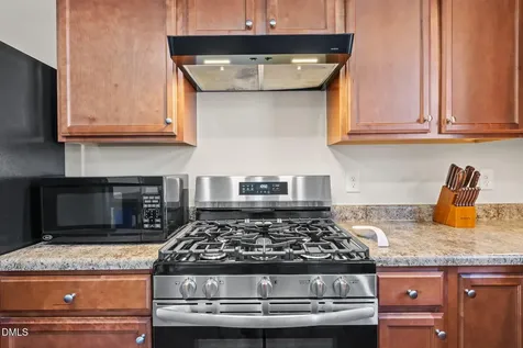 4813 Cutstone Court Raleigh NC 27610