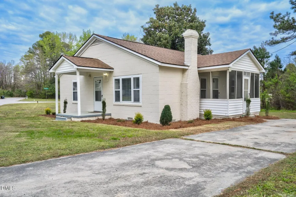 2394 Blue Willow Lane Rocky Mount NC 27804