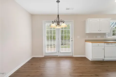 202 E Sebastian Court Mebane NC 27302