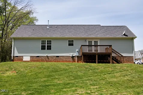 202 E Sebastian Court Mebane NC 27302