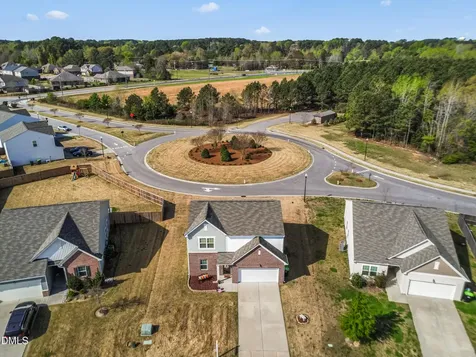 113 Quincy Meadow Avenue Zebulon NC 27597