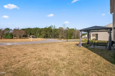 113 Quincy Meadow Avenue Zebulon NC 27597