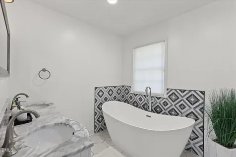 2081 Northcrest Drive Elon NC 27244