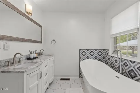 2081 Northcrest Drive Elon NC 27244