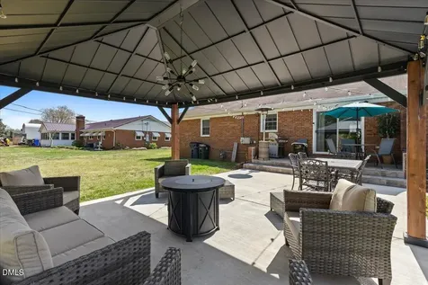 2081 Northcrest Drive Elon NC 27244