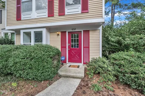 632 Middleton Avenue Cary NC 27513