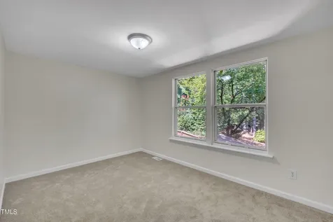 632 Middleton Avenue Cary NC 27513