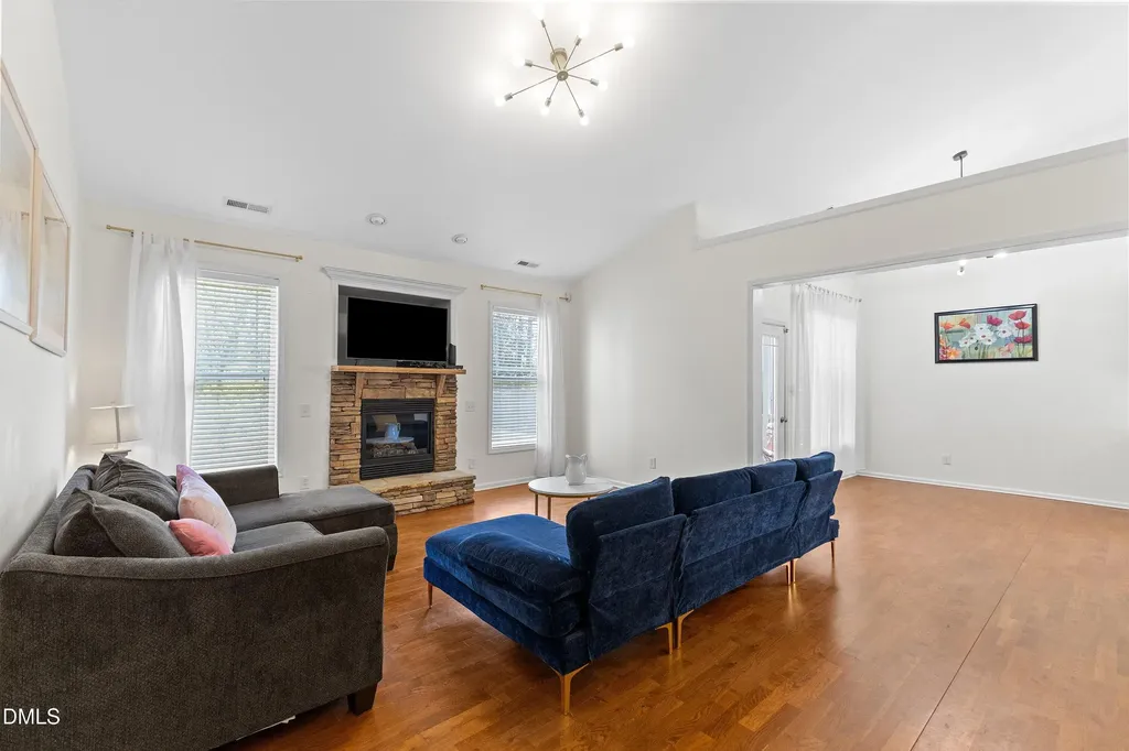 1129 Steelhorse Drive Fuquay Varina NC 27526