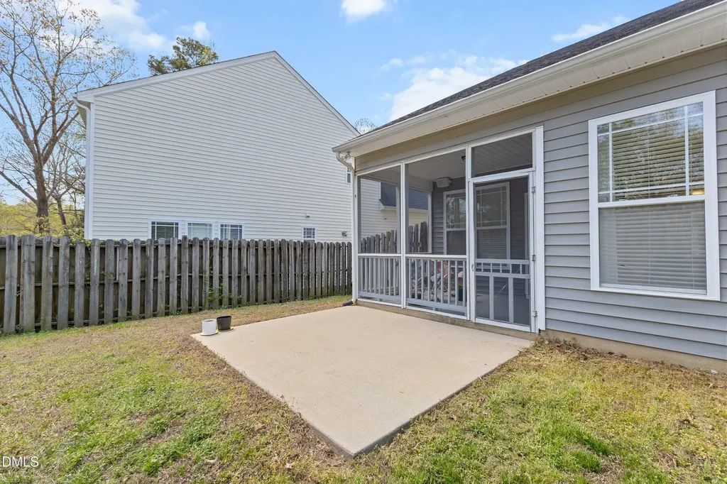 1129 Steelhorse Drive Fuquay Varina NC 27526