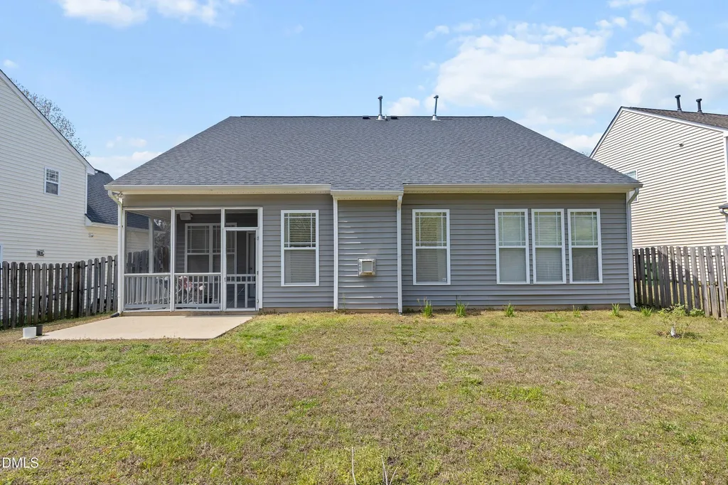 1129 Steelhorse Drive Fuquay Varina NC 27526