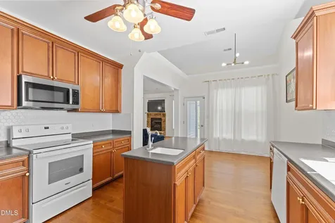 1129 Steelhorse Drive Fuquay Varina NC 27526