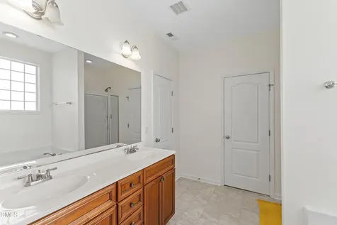 1129 Steelhorse Drive Fuquay Varina NC 27526