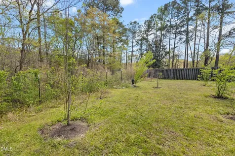 1129 Steelhorse Drive Fuquay Varina NC 27526