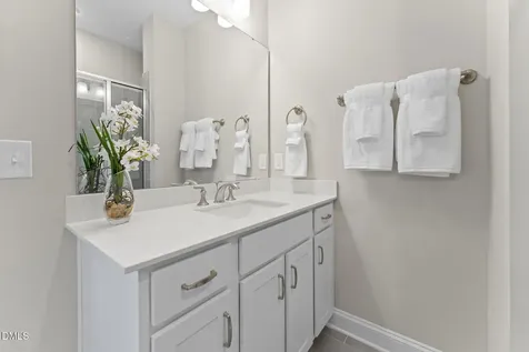 154 N White Street Wake Forest NC 27587