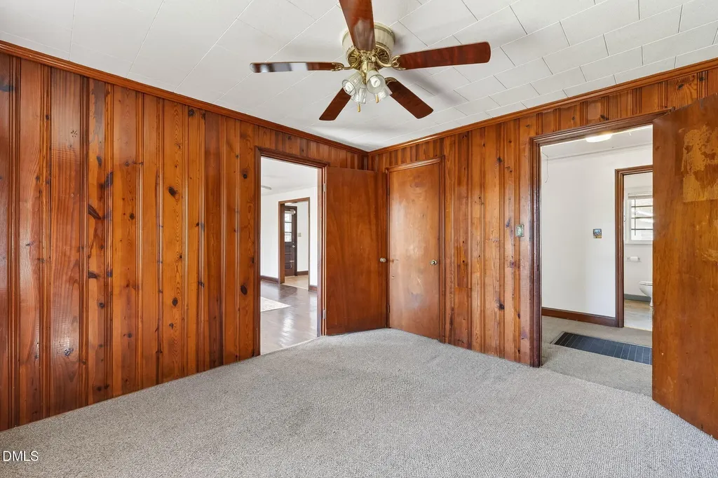 1020 S Pollock Street Selma NC 27576