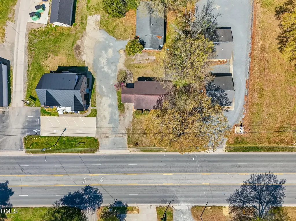 1020 S Pollock Street Selma NC 27576