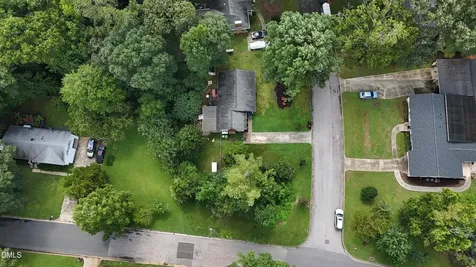 1201 Gatehouse Drive Cary NC 27511