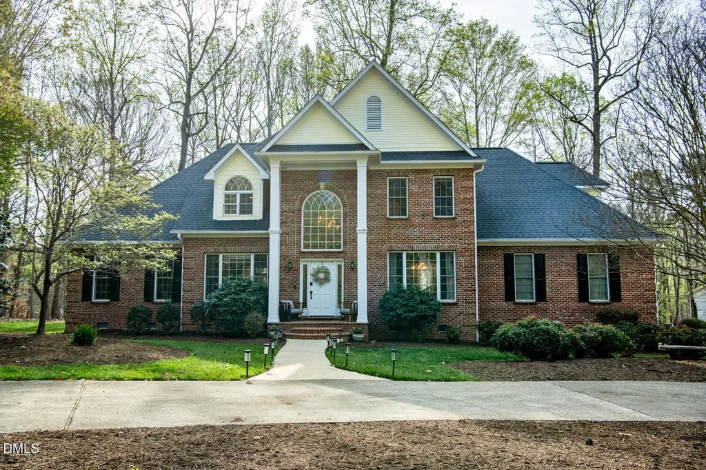 527 Grand Oak Drive Hillsborough NC 27278