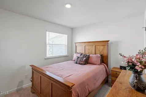 2113 Rockface Way Durham NC 27703