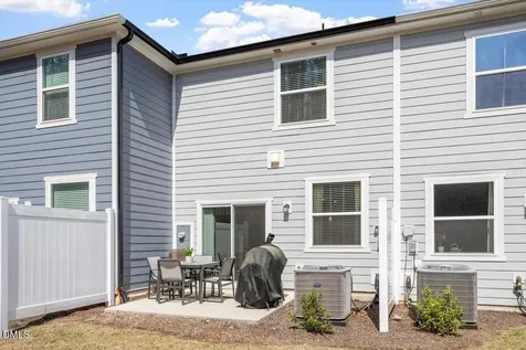 2113 Rockface Way Durham NC 27703