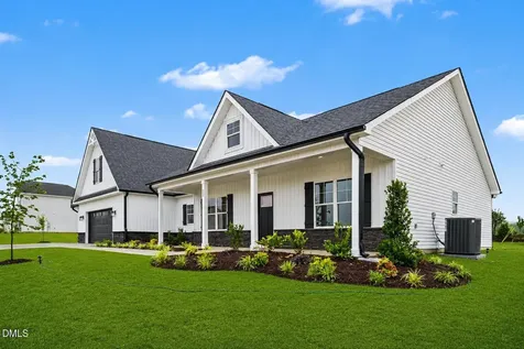 22 Grady Farm Way Benson NC 27504