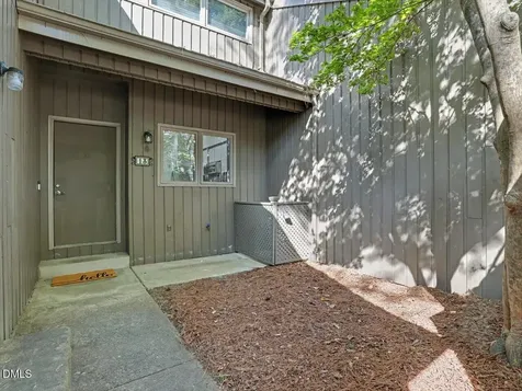 13 Vauxhall Place Chapel Hill NC 27517