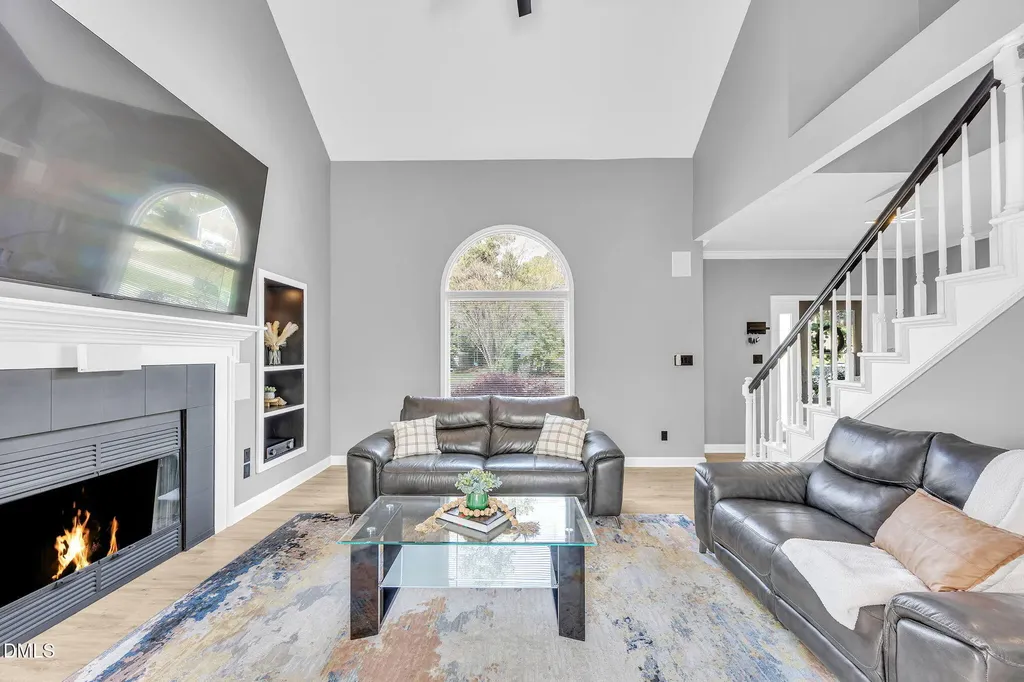 4829 Little Falls Drive Raleigh NC 27609