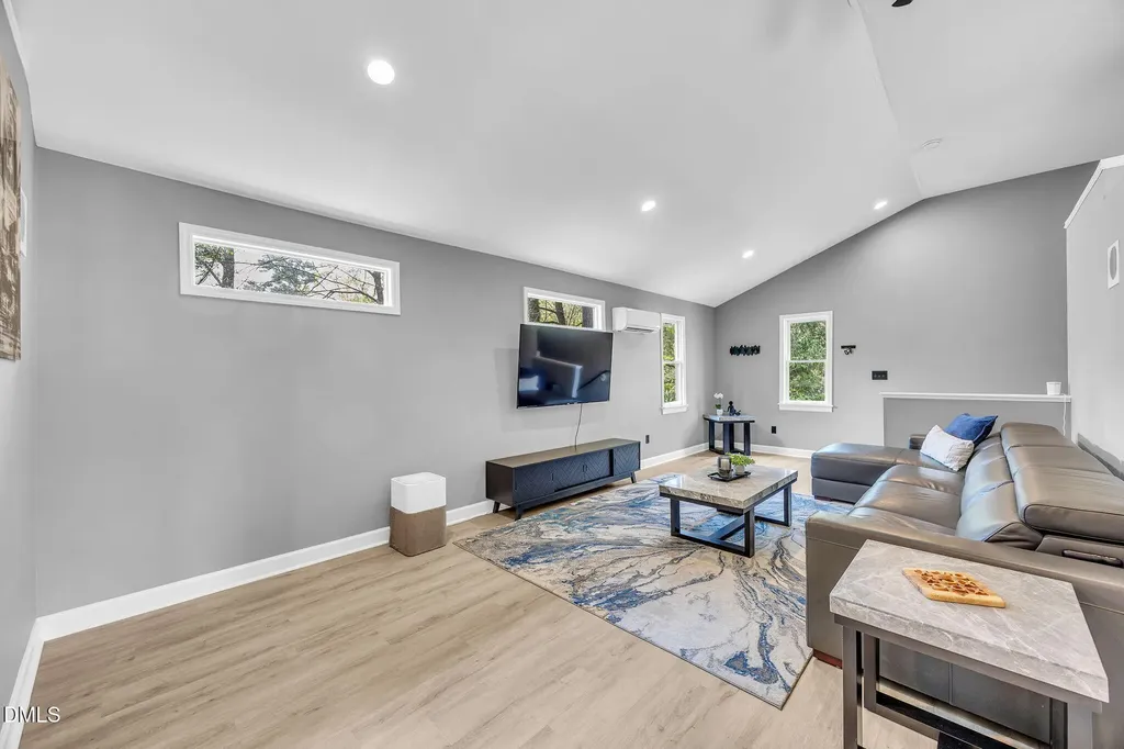 4829 Little Falls Drive Raleigh NC 27609