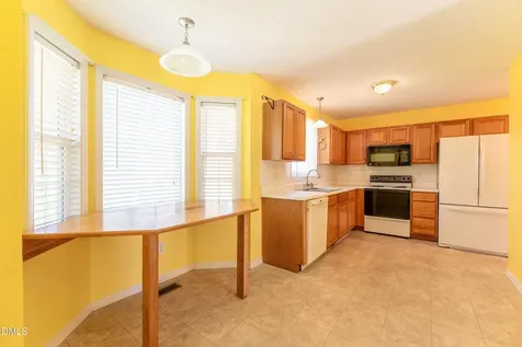 1321 E Turret Court Fuquay Varina NC 27526